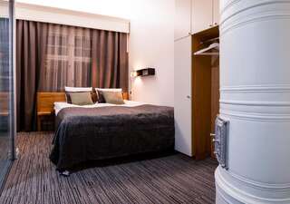Отель De Gamlas Hem Hotel & Restaurant Оулу Стандартный номер с кроватью размера "queen-size"-1